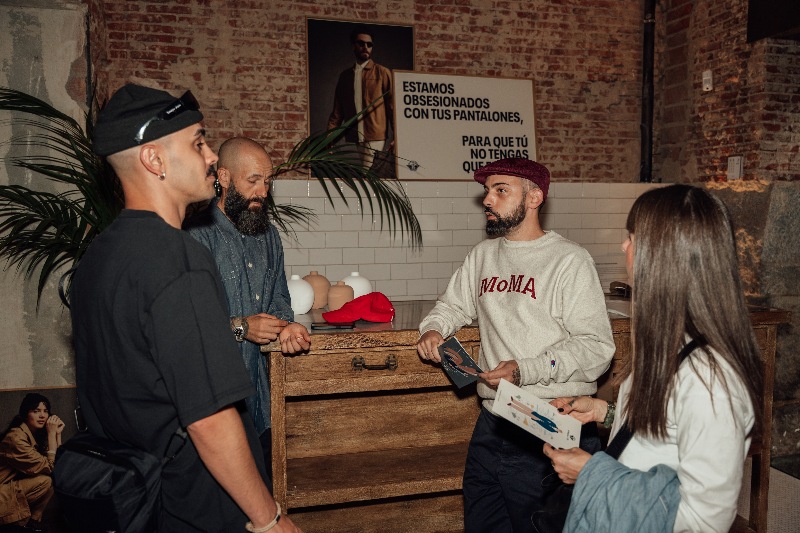 ropa cómoda sin estilo deportivo dockers house