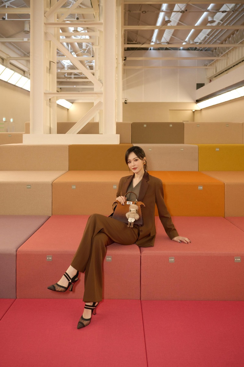 zapato tendencia fendi colibrí colección primavera verano 2026