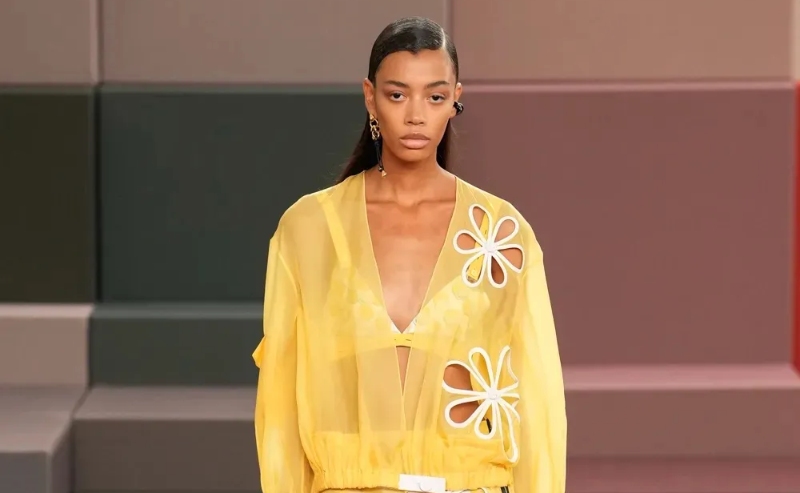 zapato tendencia fendi colibrí colección primavera verano 2026