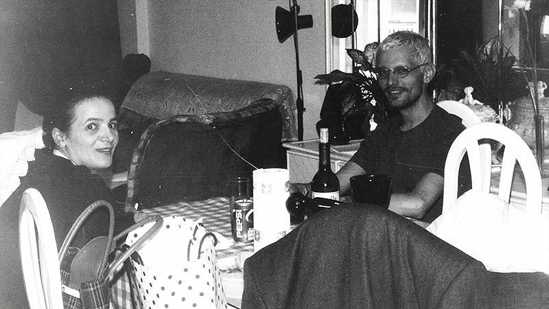 David Delfín. Muestra tu herida - fotograma sobre el documental del diseñador