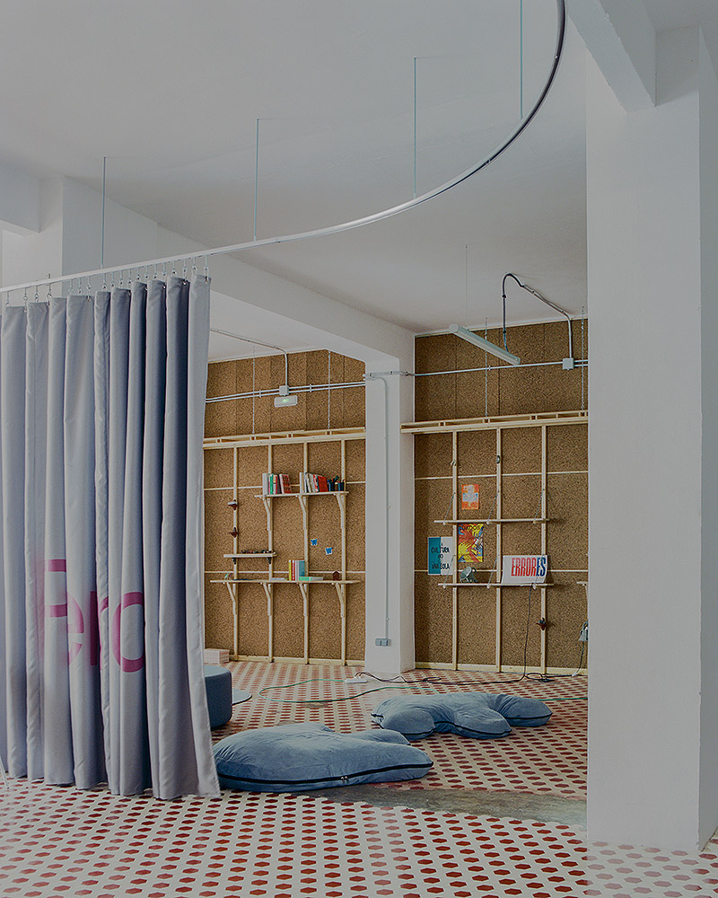 Foto de un estudio decorado