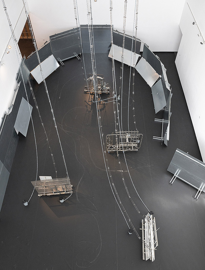 Lucía C. Pino - vista de instalación artística en el CA2M