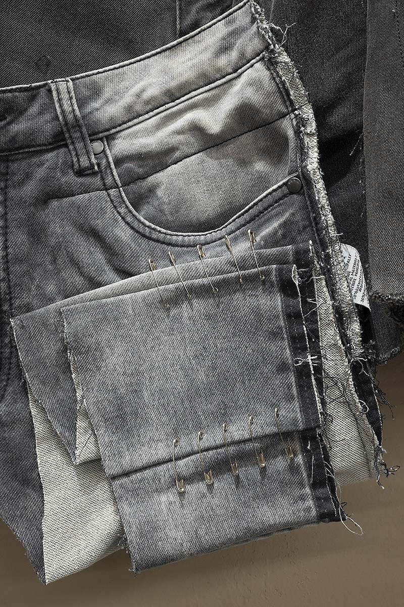 Lucía C. Pino - vista de instalación artística en el CA2M