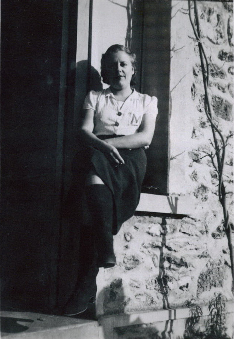 Rodoreda, un bosque - retrato en blanco y negro de Merce Rodoreda