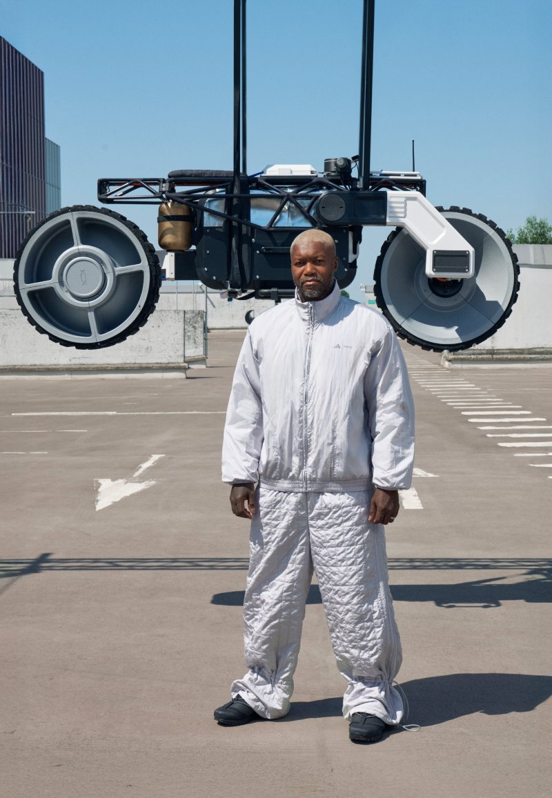 adidas X Moon White nueva colaboración moda urbana invierno