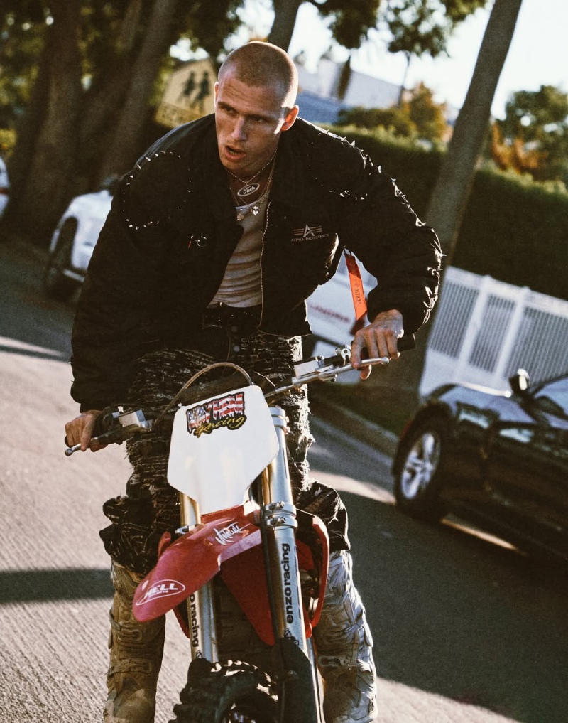 Looks de moda urbana con ropa militar