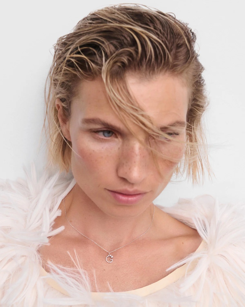 Regala un abecedario de diamantes diseñado por PdPaola