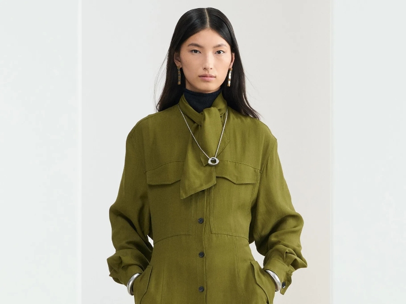 Con Srpls de Zara, tu uniforme de trabajo está listo