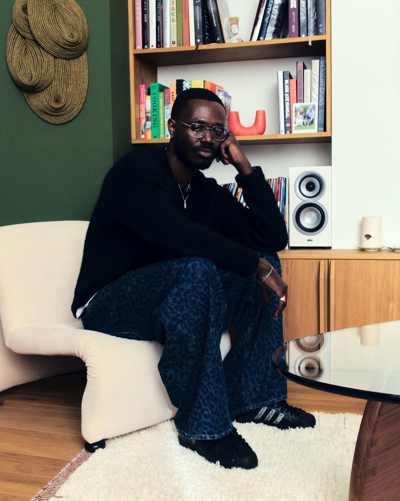 Footpatrol le da un giro exótico a las adidas Superstar