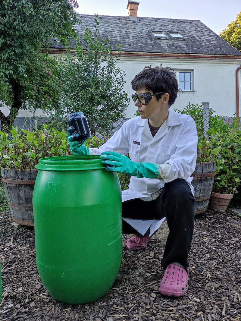 IED MUSE TALKS: retrato de Silvia Brandi trabajando con nuevos materiales