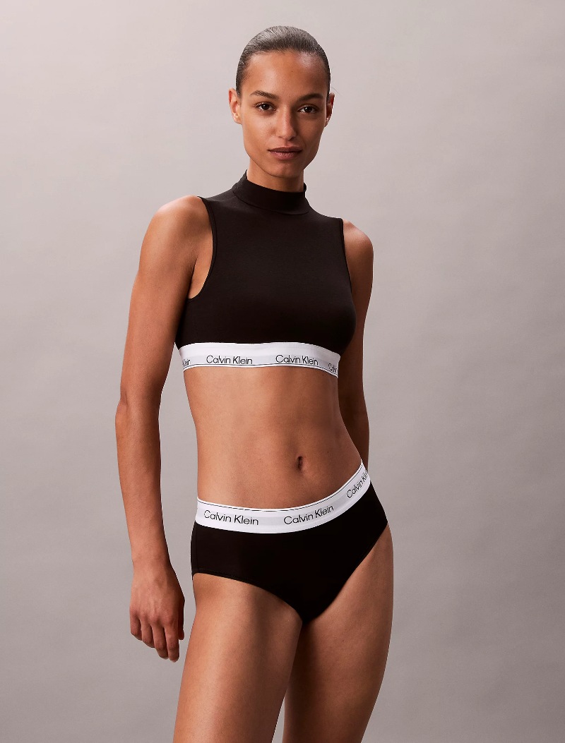 looks rosalía ropa interior calvin klein