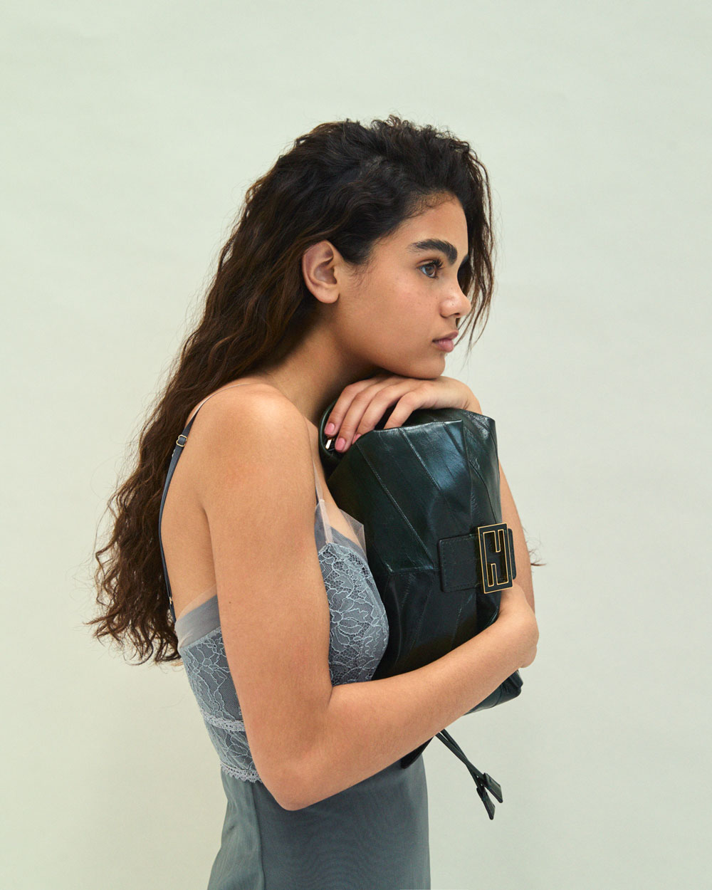 luna berroa actriz española cautivo