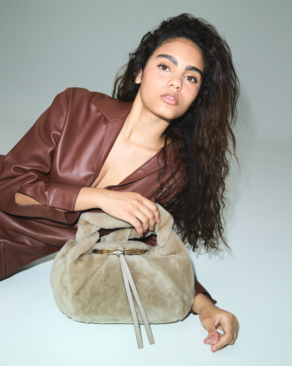 luna berroa actriz española cautivo