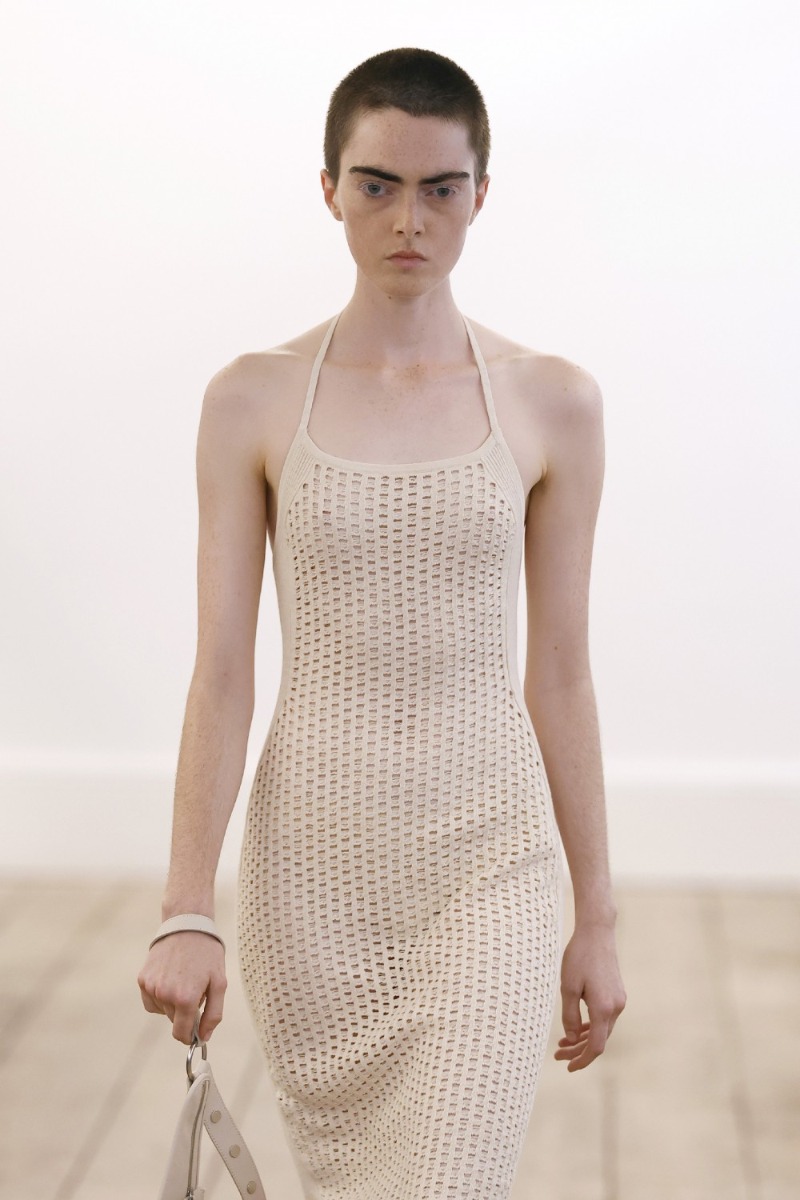 maquillaje primavera verano 2026 tendencias desfile latta