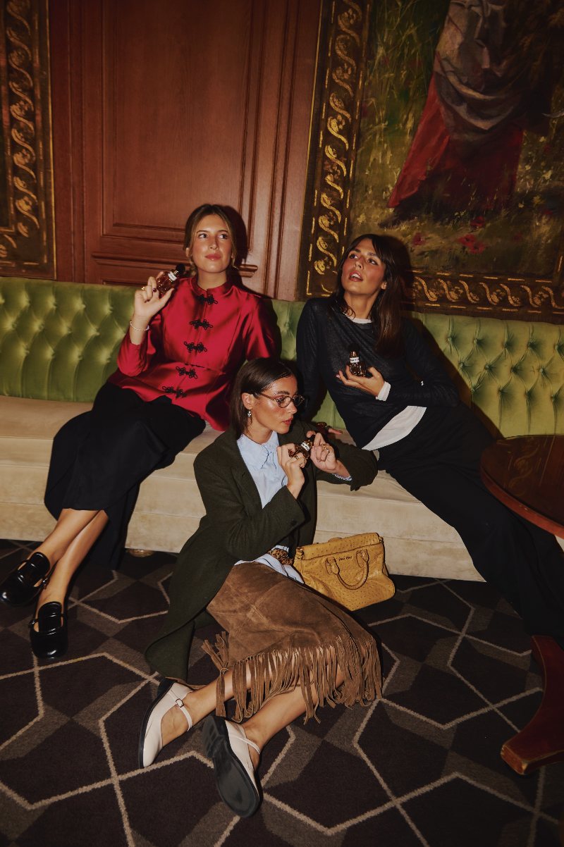 perfumes fiesta navidad evento madrid miu miu