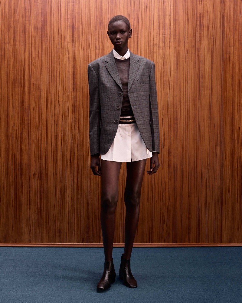 Tendencias moda mujer estilo minimalista 2025