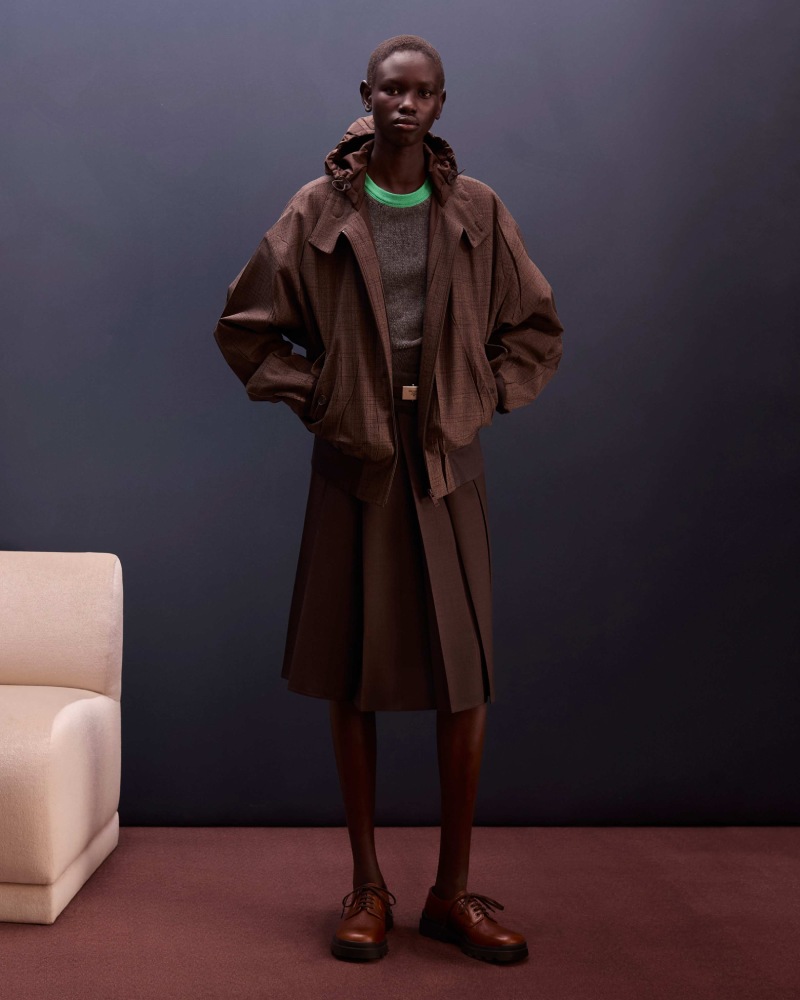 Tendencias moda mujer estilo minimalista 2025