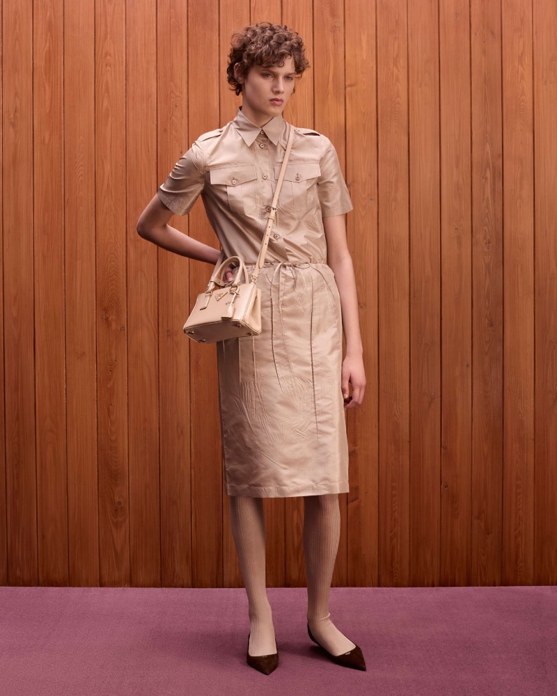 Tendencias moda mujer estilo minimalista 2025