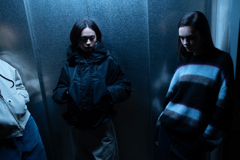 Carhartt WIP permite que la mujer supere el look trekking