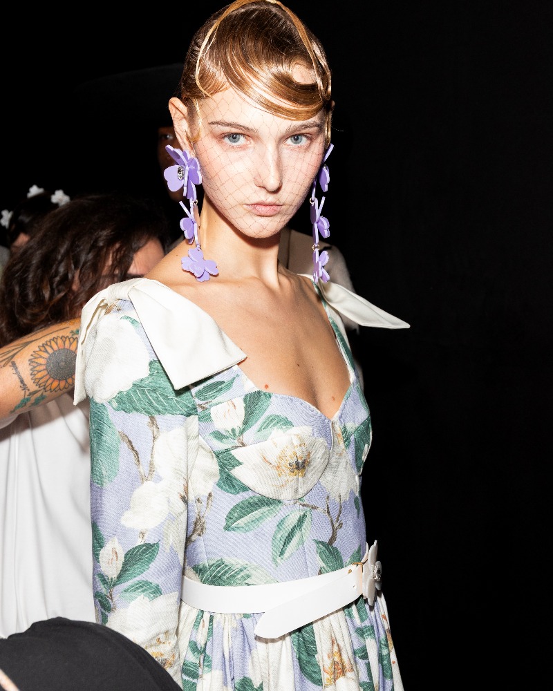 Benavente nos cuela en su backstage en 080 BCN Fashion