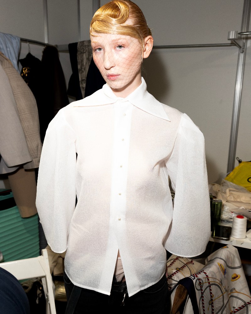 Benavente nos cuela en su backstage en 080 BCN Fashion