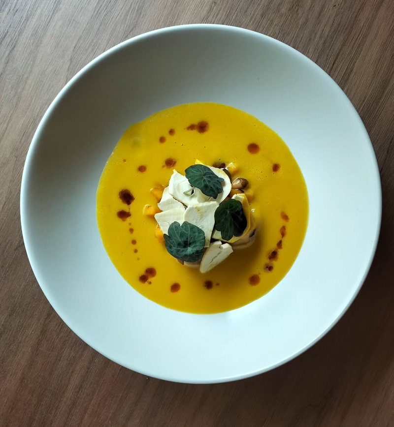 Restaurante Bolboreta: crema de calabaza, castañas y queso