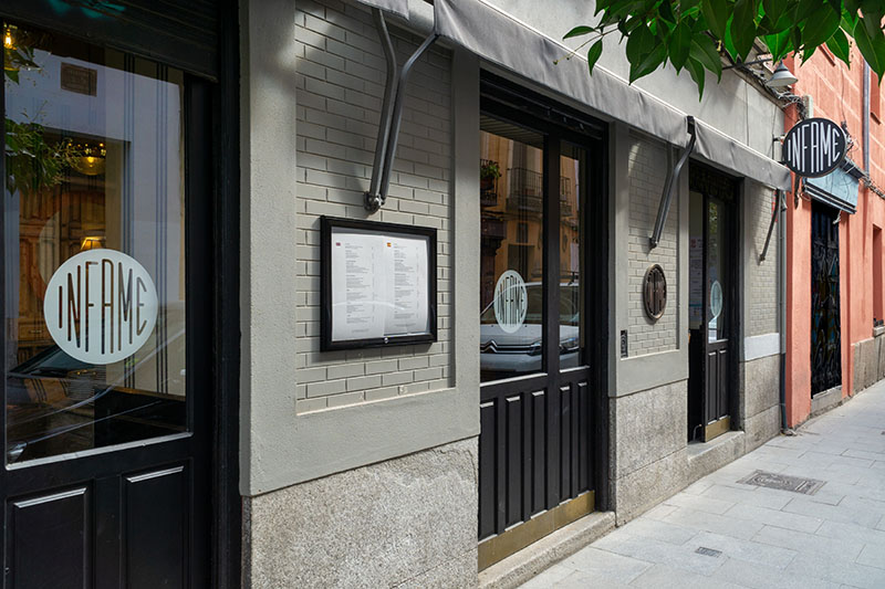 Restaurante Infame Madrid: fachada del local