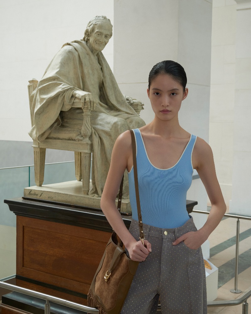 Sandro trae de vuelta el estilo años 70 más sport para 2026