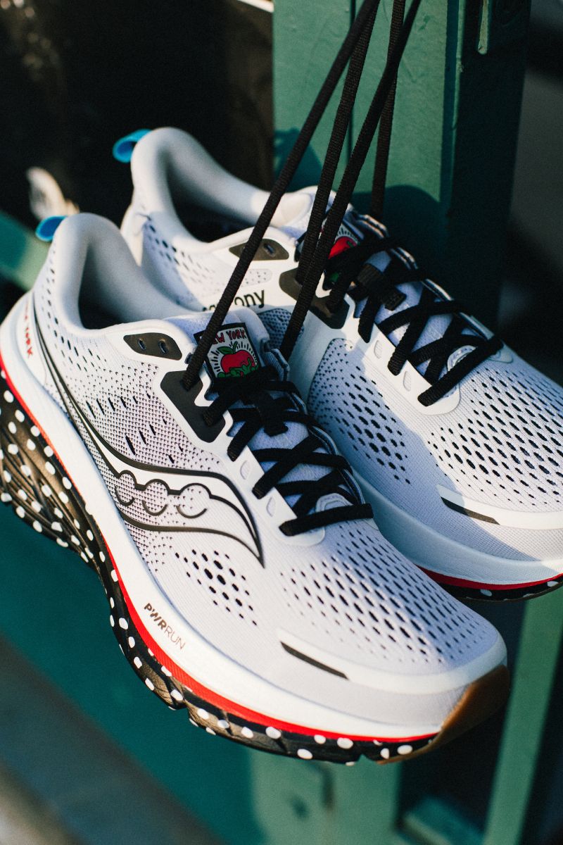 Las zapas de Saucony se visten con el arte de Keith Haring