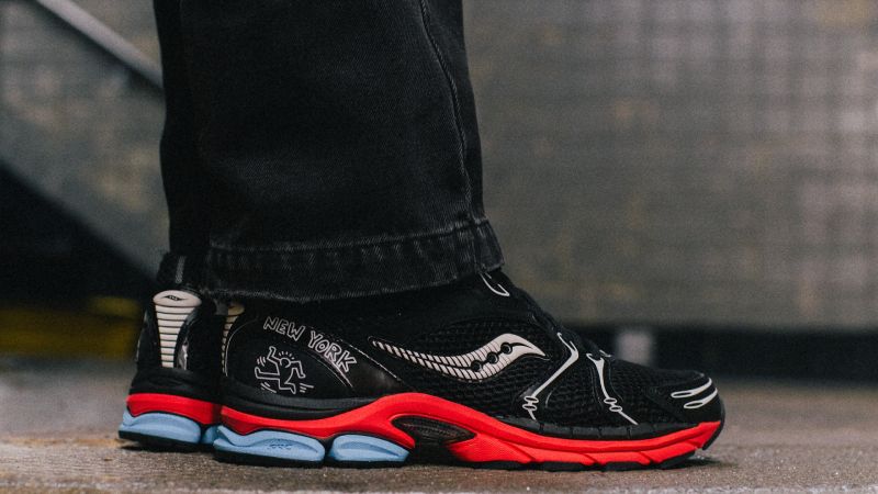 Las zapas de Saucony se visten con el arte de Keith Haring