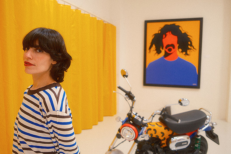 Coco Dávez inaugura estudio y celebra diez años de Faceless