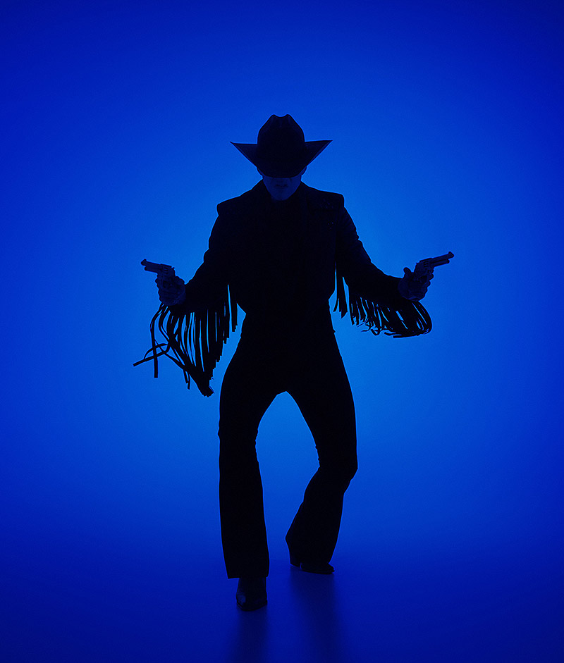 El artista Matías Umpierrez planta cara al odio con PLAY