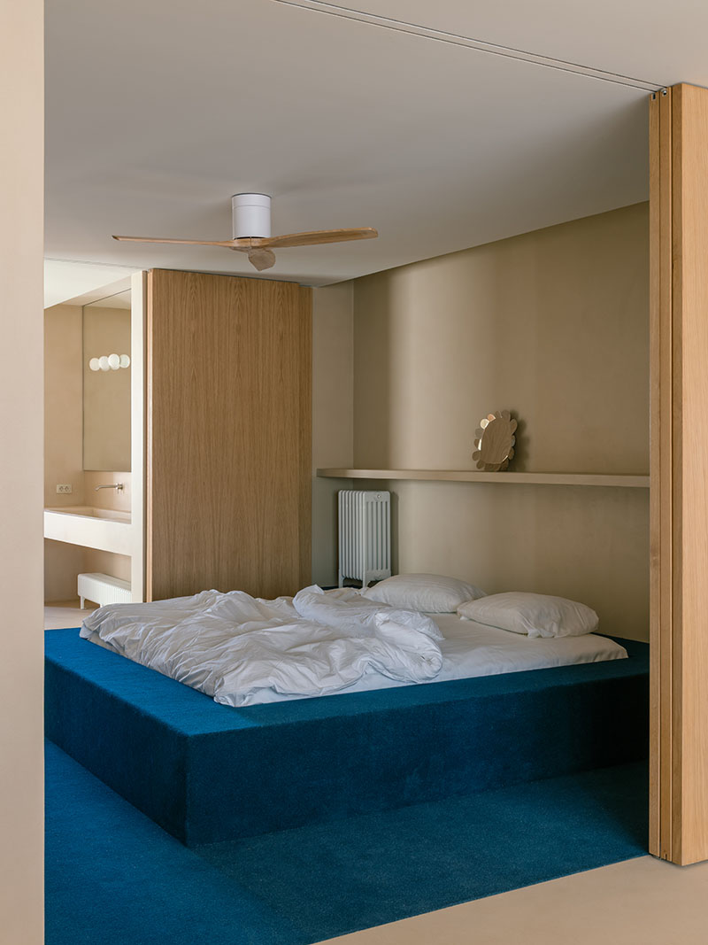 El ático de Ana & Oscar cobra sentido con MH.AP Studio