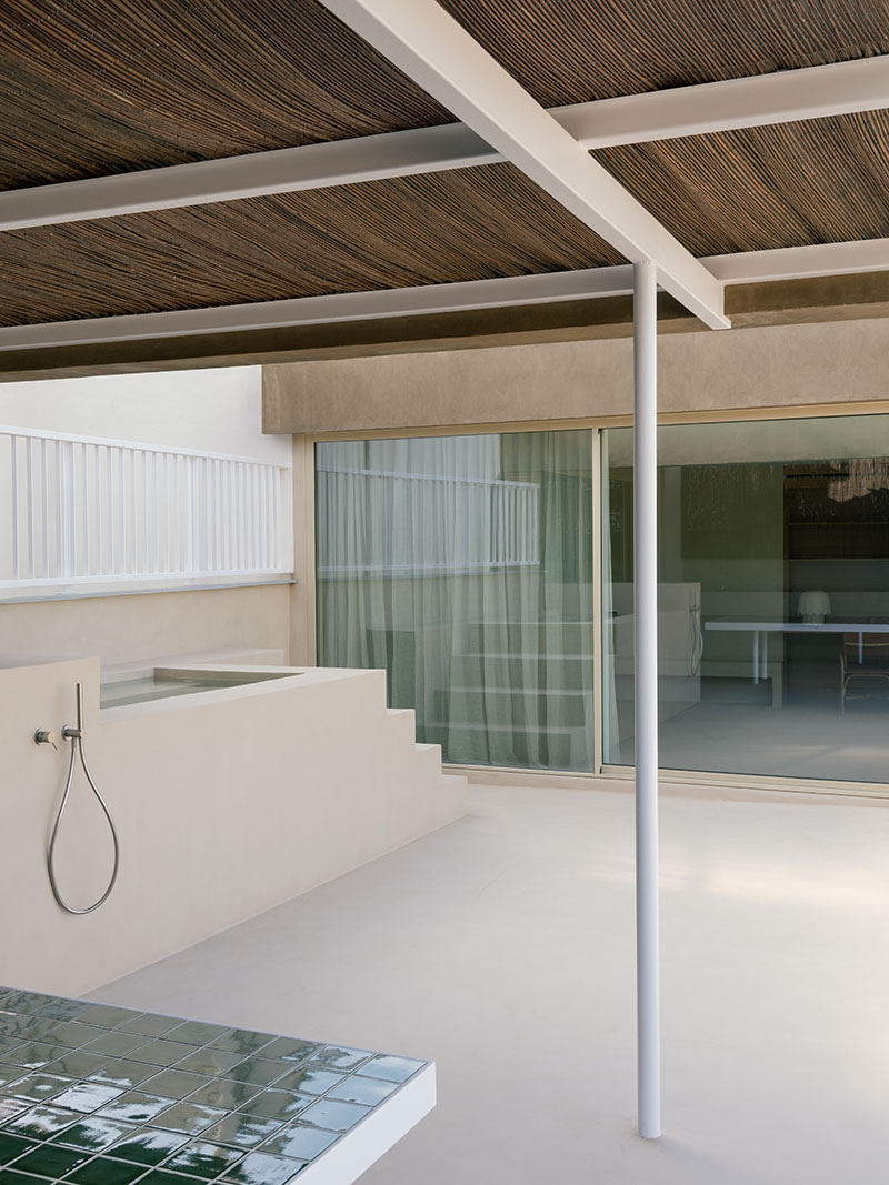 El ático de Ana & Oscar cobra sentido con MH.AP Studio