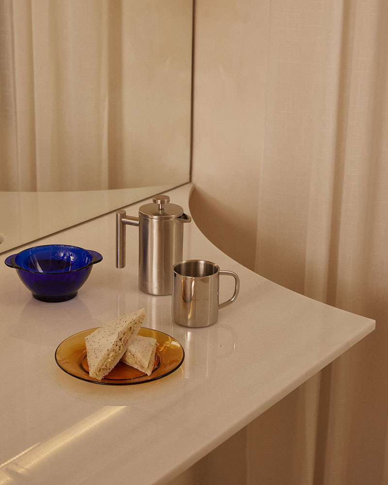 Apartment 92: la vuelta a los 90 firmada por Isabel Francoy