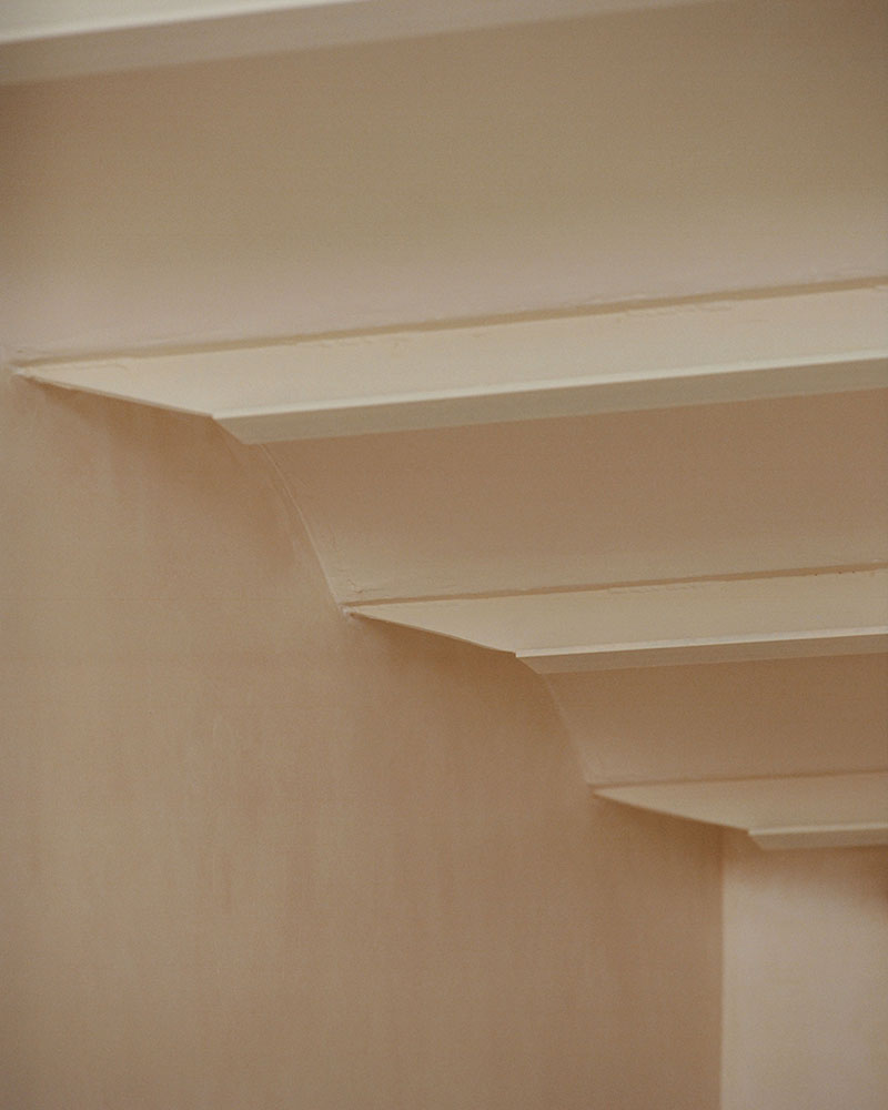 Apartment 92: la vuelta a los 90 firmada por Isabel Francoy