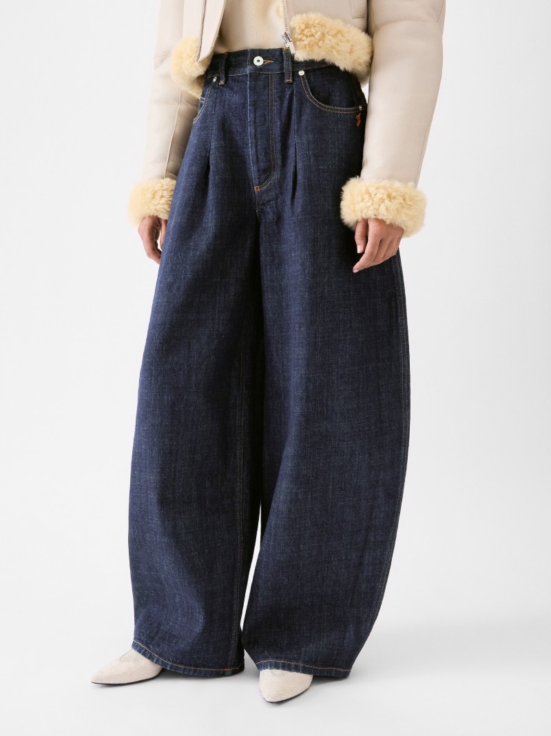 Los barrel jeans que necesitas para vestirte como insider
