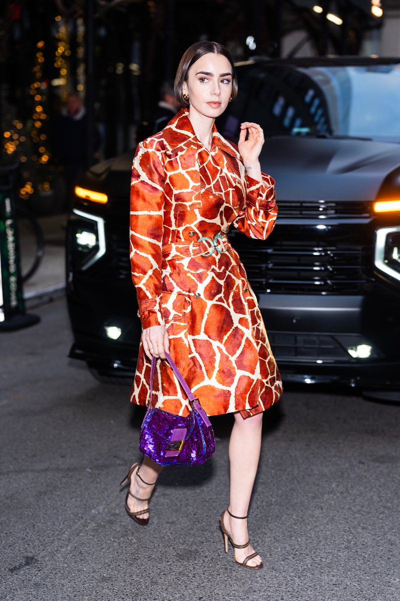 Emily, ahora en Roma, llevará estos bolsos únicos de Fendi