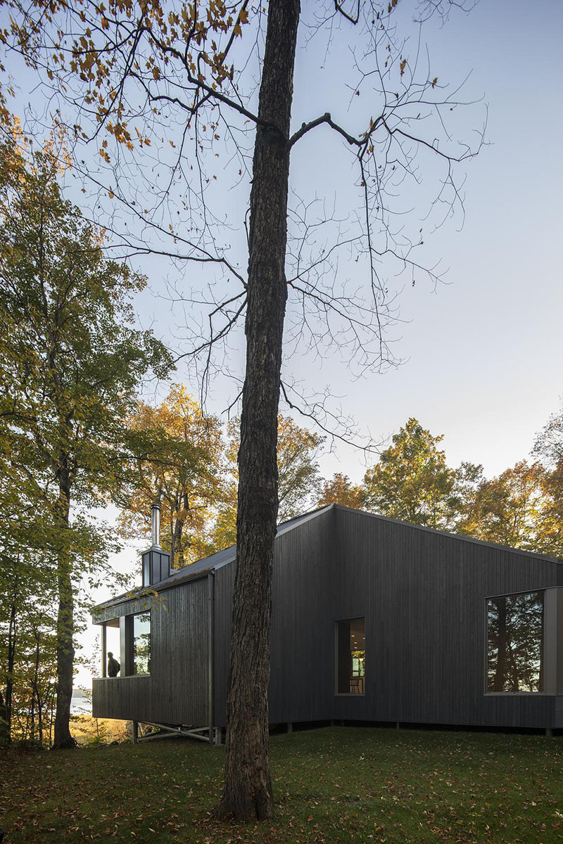 Bourgeois / Lechasseur, arquitectura a merced de la marea