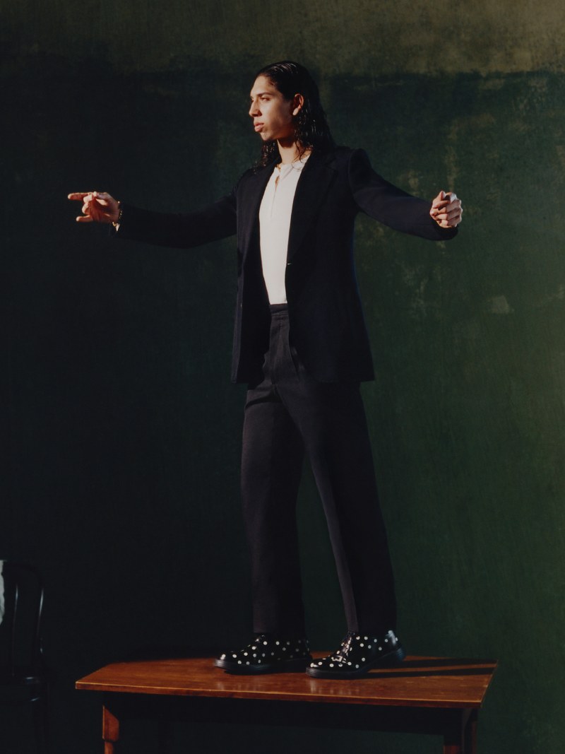 Zapatos de cuero estilo vanguardista