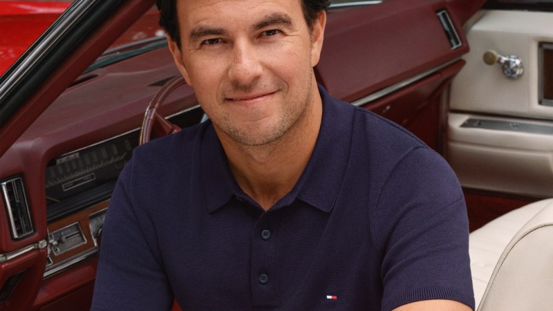 Checo Pérez firma con Tommy Hilfiger como nuevo embajador