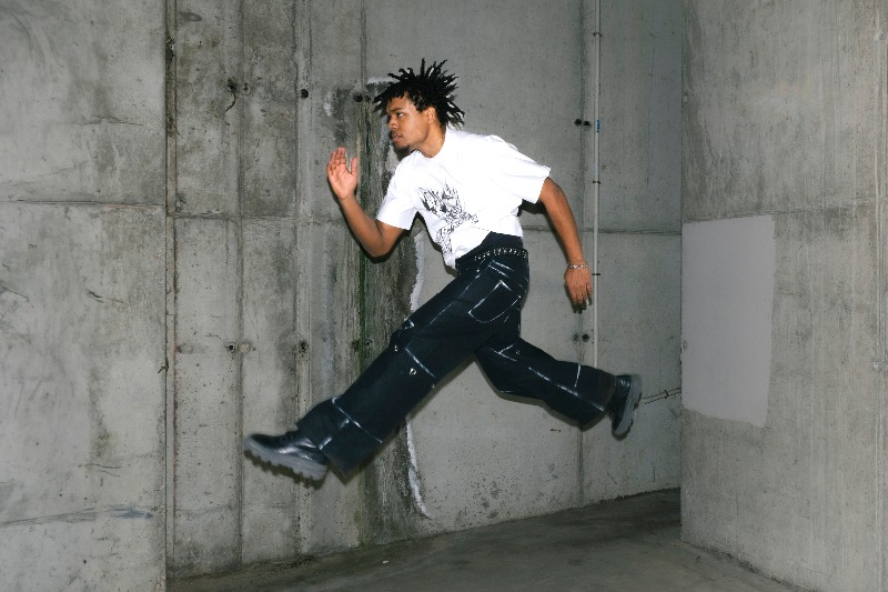 Clodving transforma el baggy en icono de su diseño hip-hop