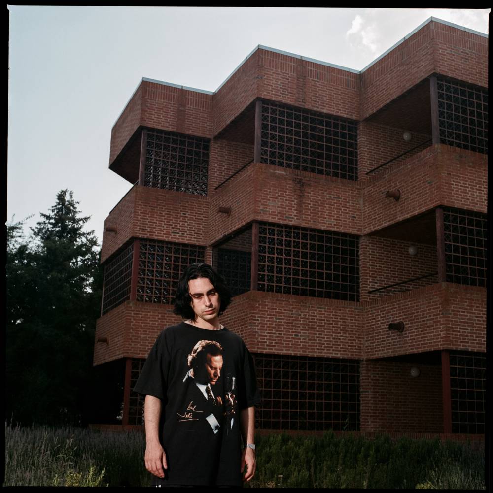 Depresión Sonora es el sad boy más carismático de España