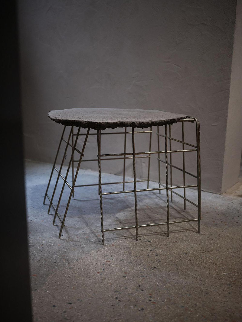 Pulpo transforma el mobiliario industrial en piezas de arte