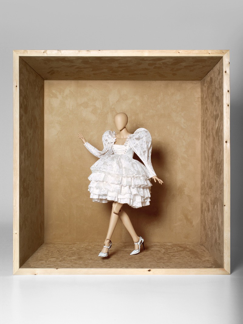 La exposición de la visionaria Ana Locking llega a Madrid