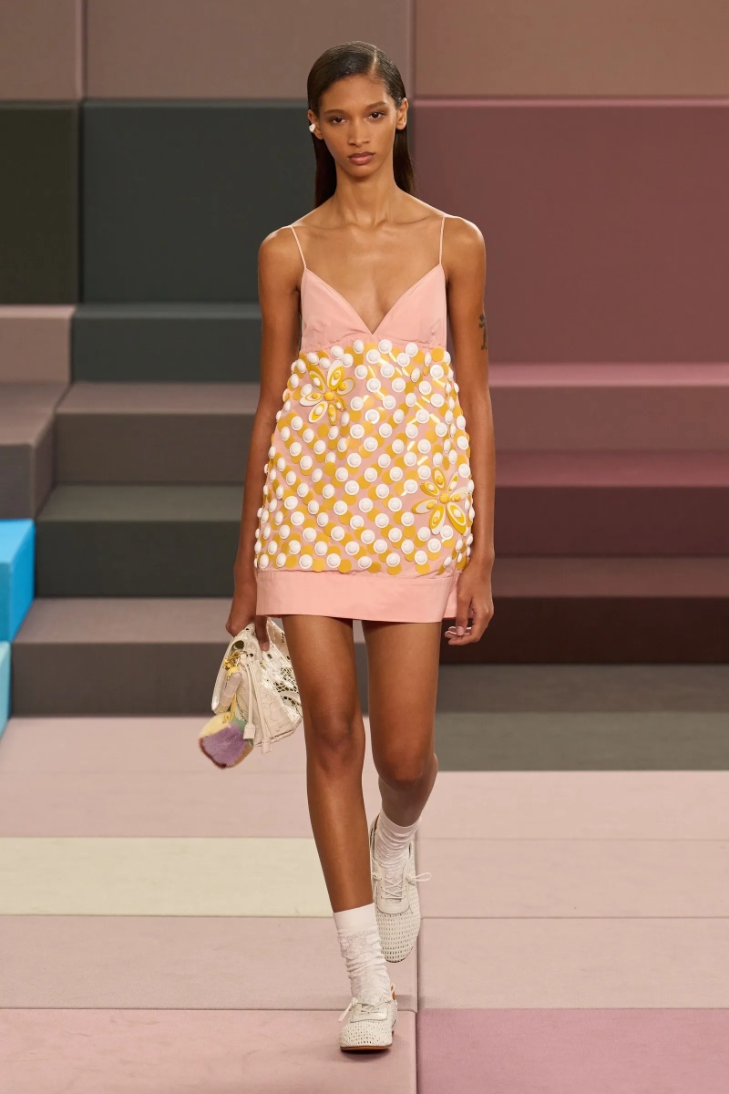 fendi primavera verano 2025 desfile