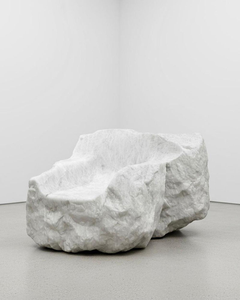 International Design presenta la obra Iceberg de Noemi Saga Atelier en su conjunto de diseño coleccionable