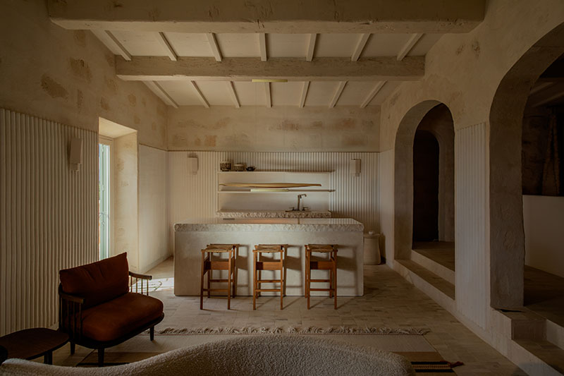 Let's Pause lanza Equilibri, una elegante lámpara colgante