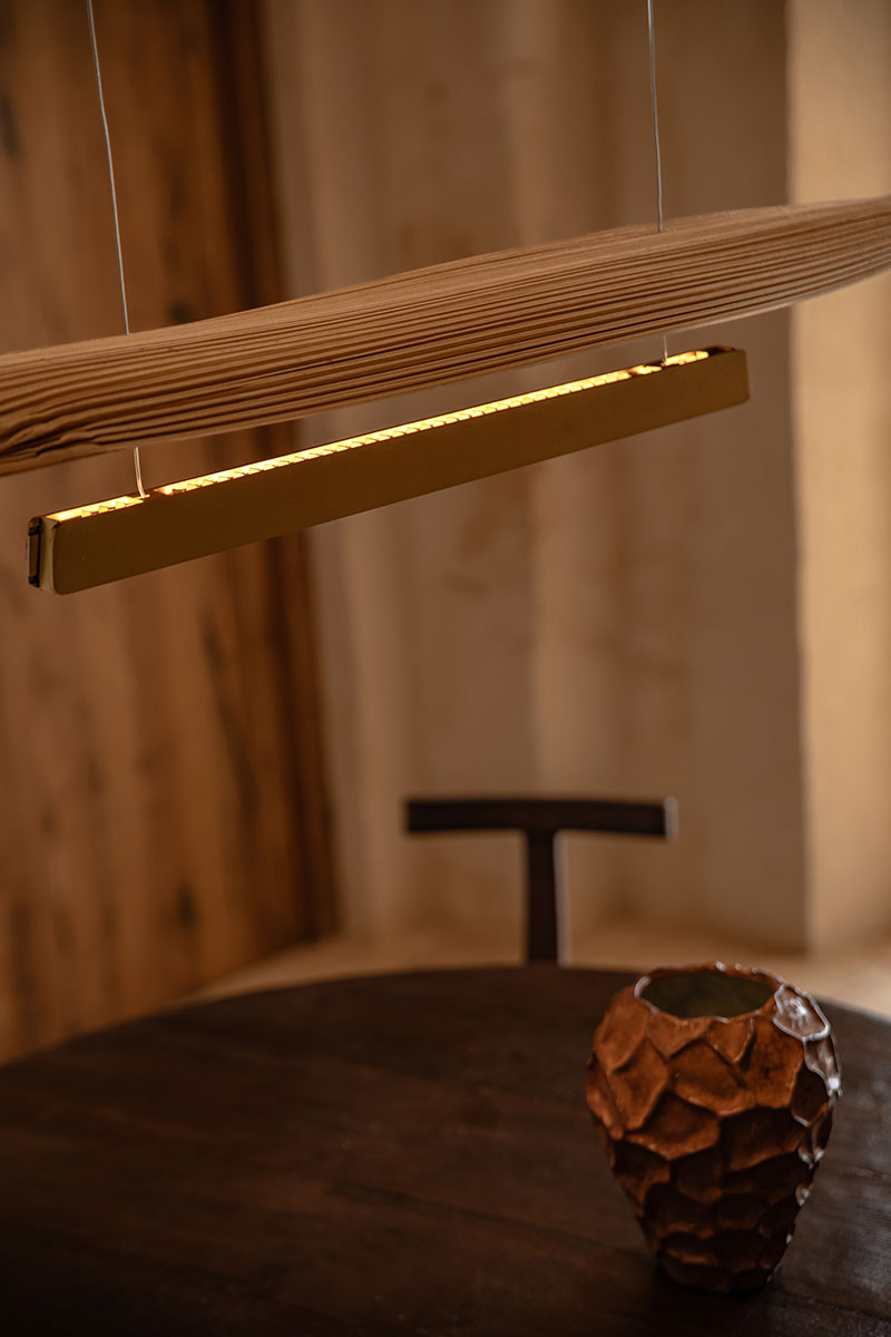 Let's Pause lanza Equilibri, una elegante lámpara colgante