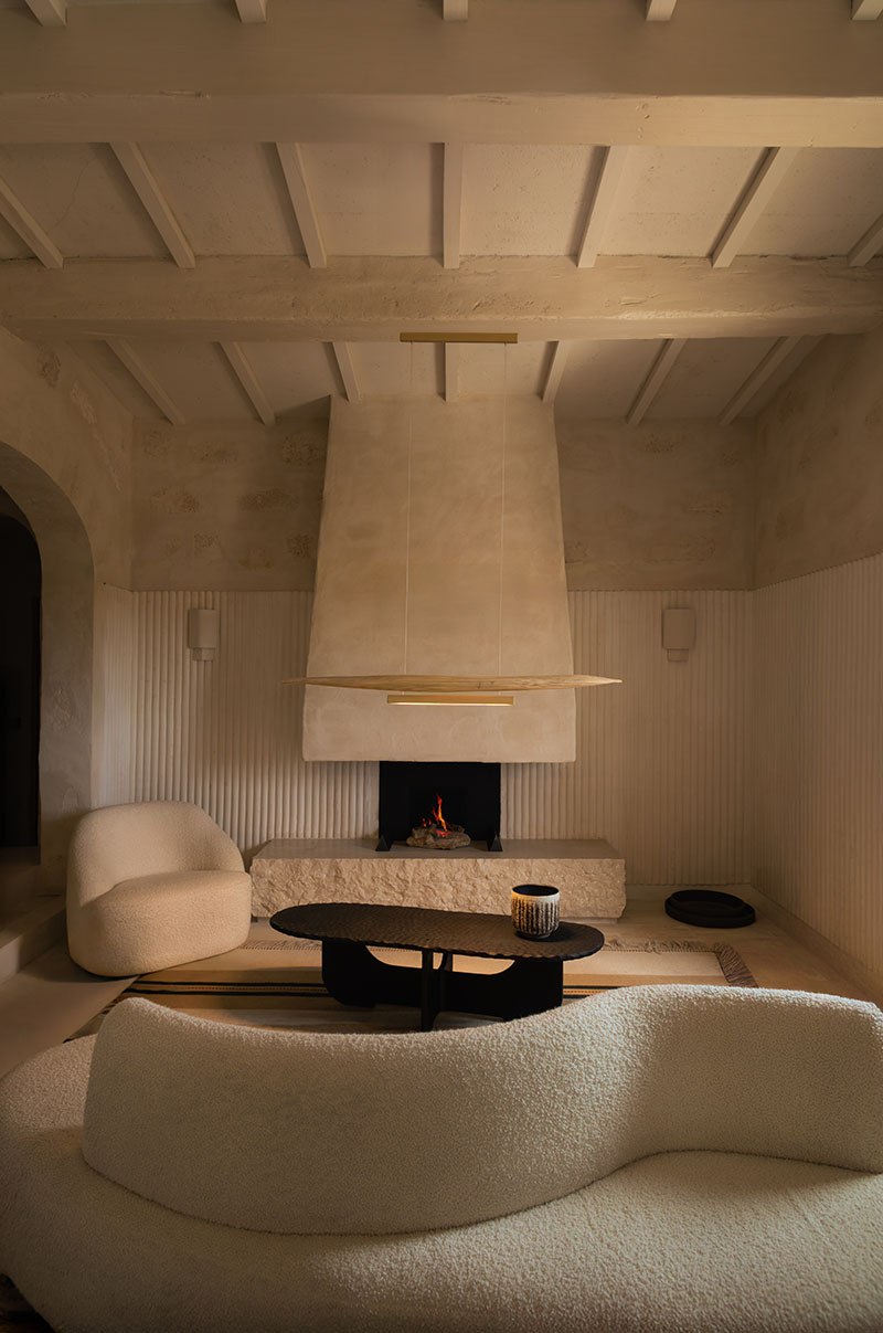 Let's Pause lanza Equilibri, una elegante lámpara colgante